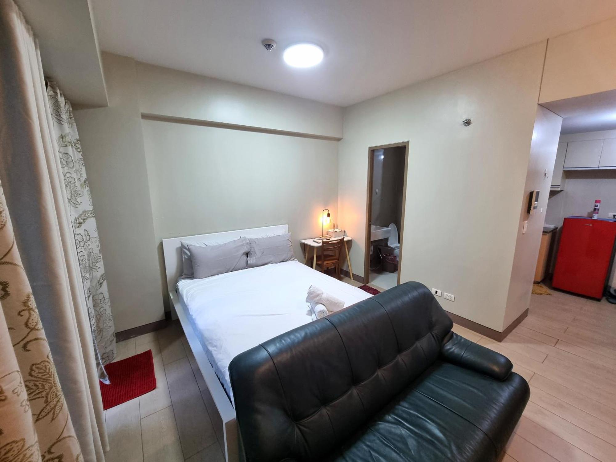 Palm Tree Condos Near Mnl Airport Terminal 3 By Elr Manila Exterior foto