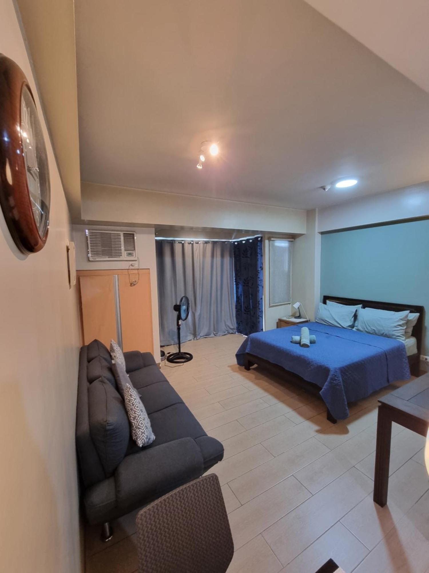 Palm Tree Condos Near Mnl Airport Terminal 3 By Elr Manila Exterior foto