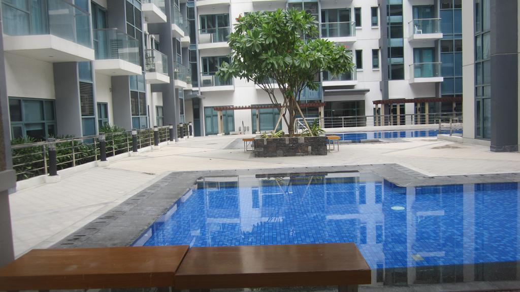 Palm Tree Condos Near Mnl Airport Terminal 3 By Elr Manila Exterior foto